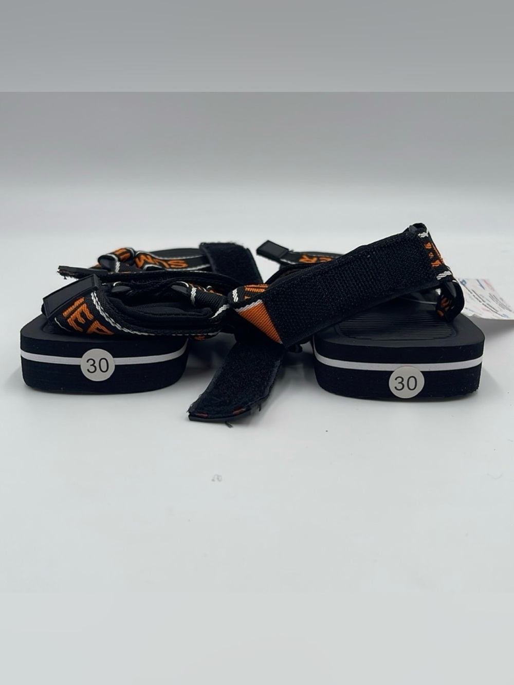 NWT kinghealth Comfortable kids Sandals
Adjustable Water Shoes for Summer - Picture 3 of 6